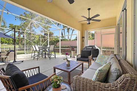 House in Stuart, Florida 3 bedrooms, 185.8 sq.m. № 1891170 - photo 27