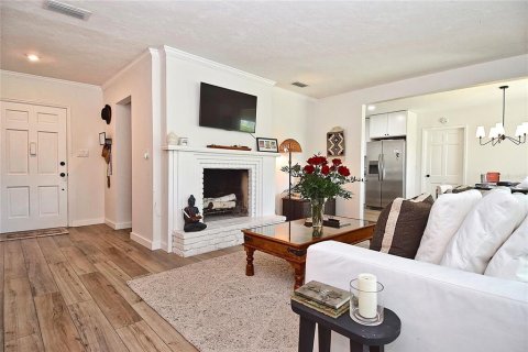 House in Sarasota, Florida 2 bedrooms, 130.34 sq.m. № 1776885 - photo 13