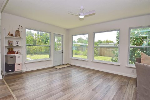 House in Sarasota, Florida 2 bedrooms, 130.34 sq.m. № 1776885 - photo 17
