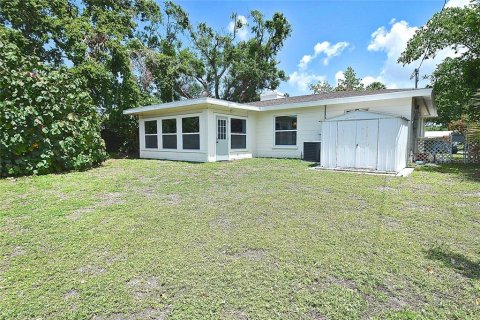 House in Sarasota, Florida 2 bedrooms, 130.34 sq.m. № 1776885 - photo 29