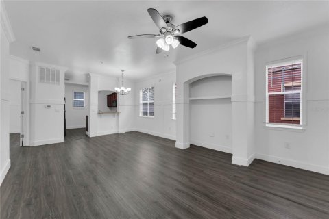 Condo in Lake Mary, Florida, 1 bedroom  № 1402146 - photo 5