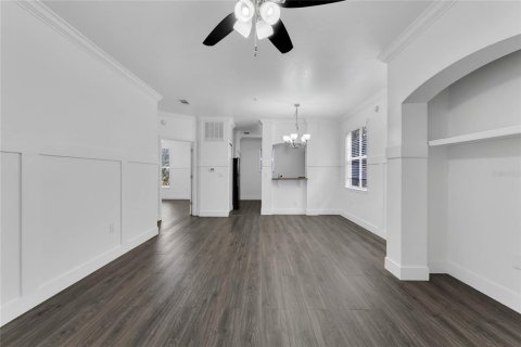 Condo in Lake Mary, Florida, 1 bedroom  № 1402146 - photo 6