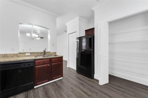 Condo in Lake Mary, Florida, 1 bedroom  № 1402146 - photo 8