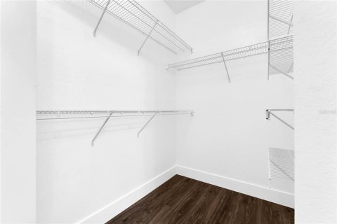 Condo in Lake Mary, Florida, 1 bedroom  № 1402146 - photo 14
