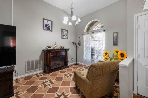 Casa en venta en Valrico, Florida, 4 dormitorios, 182.55 m2 № 1786421 - foto 3
