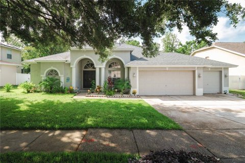 Casa en venta en Valrico, Florida, 4 dormitorios, 182.55 m2 № 1786421 - foto 1