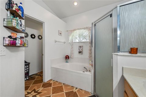 Casa en venta en Valrico, Florida, 4 dormitorios, 182.55 m2 № 1786421 - foto 10
