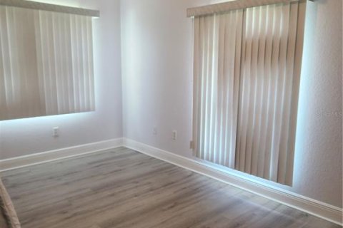 Apartamento en alquiler en Punta Gorda, Florida, 3 dormitorios, 151.71 m2 № 1661828 - foto 6