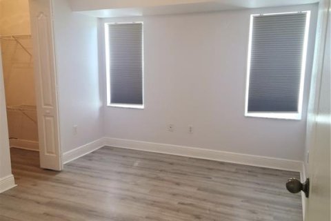 Apartamento en alquiler en Punta Gorda, Florida, 3 dormitorios, 151.71 m2 № 1661828 - foto 17