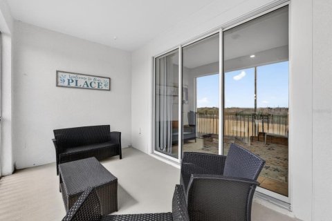 Condo in Davenport, Florida, 3 bedrooms № 2226817 - photo 29