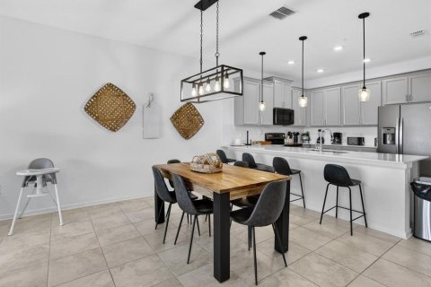 Condo in Davenport, Florida, 3 bedrooms № 2226817 - photo 17