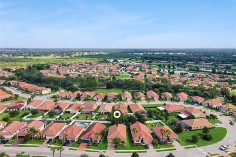 Villa ou maison à vendre à Lakeland, Floride: 3 chambres, 162.86 m2 № 2321707 - photo 27
