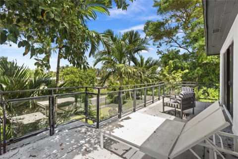 Casa en alquiler en Miami, Florida, 3 dormitorios, 199.28 m2 № 1959864 - foto 24