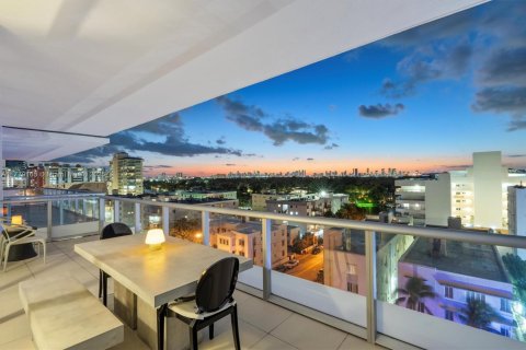 Copropriété à louer à Miami Beach, Floride: 2 chambres, 132.01 m2 № 1868481 - photo 29