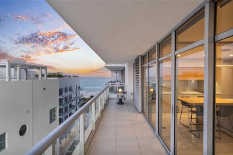 Condominio en alquiler en Miami Beach, Florida, 2 dormitorios, 132.01 m2 № 1868481 - foto 26