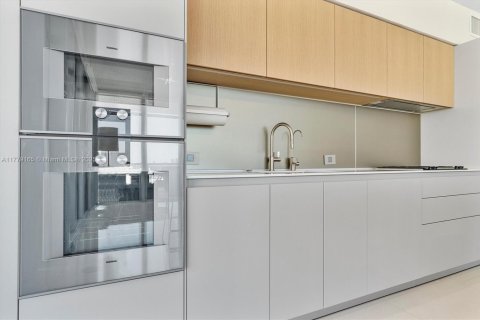 Copropriété à louer à Miami Beach, Floride: 2 chambres, 132.01 m2 № 1868481 - photo 3