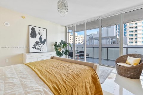 Снять в аренду кондоминиум в Майами-Бич, Флорида 2 спальни, 132.01м2, № 1868481 - фото 13