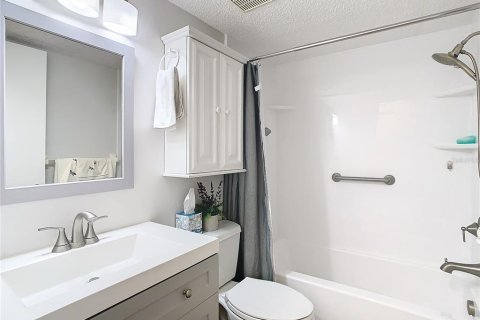 Купить кондоминиум в Гудзон, Флорида 7 комнат, 106.28м2, № 1722842 - фото 30