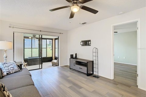 Купить кондоминиум в Гудзон, Флорида 7 комнат, 106.28м2, № 1722842 - фото 6