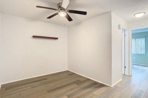 Купить кондоминиум в Гудзон, Флорида 7 комнат, 106.28м2, № 1722842 - фото 11