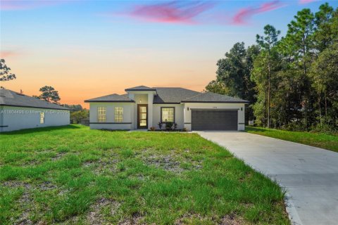 House in Ocala, Florida 4 bedrooms № 1727542 - photo 2