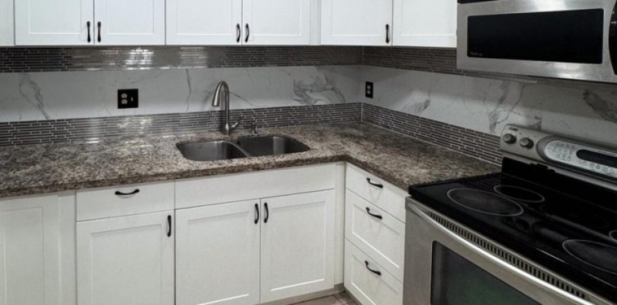 Condo à Lauderhill, Floride, 2 chambres № 2083567