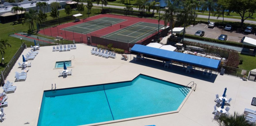 Casa en Boca Raton, Florida 2 dormitorios, 113.99 m2 № 1127636