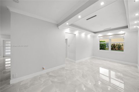Casa en venta en Wellington, Florida, 5 dormitorios, 324.69 m2 № 1892553 - foto 29