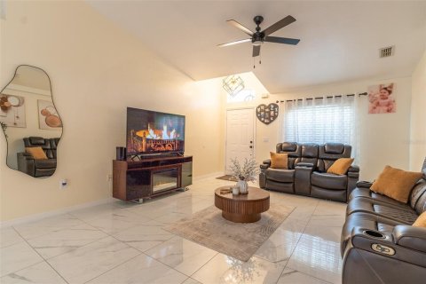 Casa en venta en Lakeland, Florida, 3 dormitorios, 129.13 m2 № 2209600 - foto 6