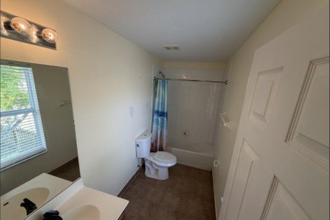 House in St. Lucie, Florida 3 bedrooms, 158.4 sq.m. № 2169217 - photo 30