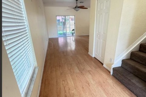 House in St. Lucie, Florida 3 bedrooms, 158.4 sq.m. № 2169217 - photo 14