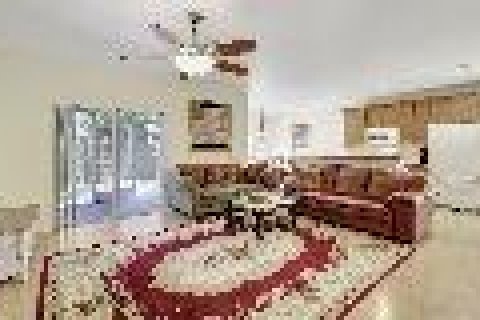 Villa ou maison à louer à St. Lucie, Floride: 3 chambres, 158.4 m2 № 2169217 - photo 6