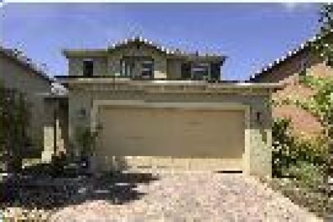 Villa ou maison à louer à St. Lucie, Floride: 3 chambres, 158.4 m2 № 2169217 - photo 3