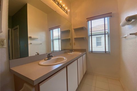 Casa en venta en Lake Wales, Florida, 2 dormitorios, 122.54 m2 № 1449762 - foto 17
