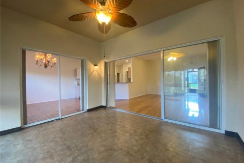 Casa en venta en Lake Wales, Florida, 2 dormitorios, 122.54 m2 № 1449762 - foto 19