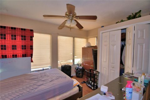 House in Winter Haven, Florida 3 bedrooms, 96.62 sq.m. № 1918714 - photo 24