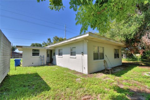 House in Winter Haven, Florida 3 bedrooms, 96.62 sq.m. № 1918714 - photo 7