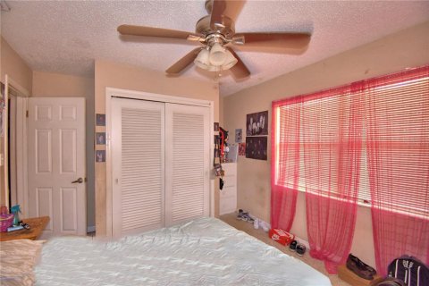 House in Winter Haven, Florida 3 bedrooms, 96.62 sq.m. № 1918714 - photo 29