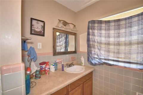 House in Winter Haven, Florida 3 bedrooms, 96.62 sq.m. № 1918714 - photo 16