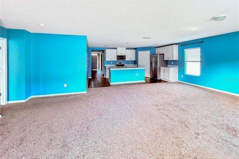 House in Palm Coast, Florida 4 bedrooms, 173.08 sq.m. № 1885623 - photo 7