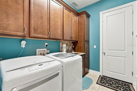 Villa ou maison à vendre à DeLand, Floride: 5 chambres, 336.4 m2 № 2430441 - photo 18