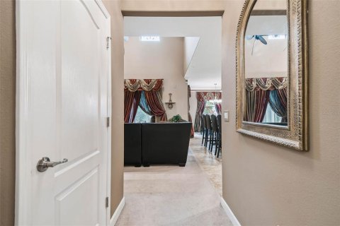 House in Land O' Lakes, Florida 4 bedrooms, 333.89 sq.m. № 1875964 - photo 29