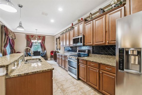 House in Land O' Lakes, Florida 4 bedrooms, 333.89 sq.m. № 1875964 - photo 18