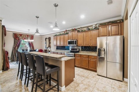 House in Land O' Lakes, Florida 4 bedrooms, 333.89 sq.m. № 1875964 - photo 17