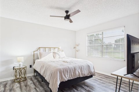 Condominio en venta en Mulberry, Florida, 2 dormitorios, 87.79 m2 № 1833305 - foto 11