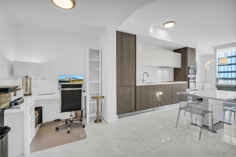 Купить кондоминиум в Майами, Флорида 1 спальня, 73.39м2, № 2067458 - фото 6