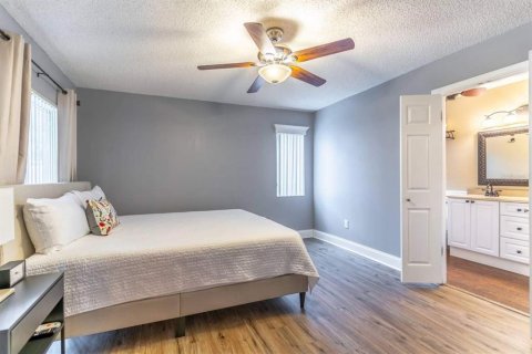 House in Kissimmee, Florida 3 bedrooms, 145.39 sq.m. № 2396100 - photo 20