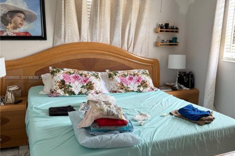 Villa ou maison à vendre à Margate, Floride: 4 chambres, 162.49 m2 № 2070998 - photo 8
