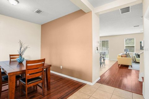 Villa ou maison à vendre à Wesley Chapel, Floride: 4 chambres, 239.32 m2 № 1879911 - photo 8