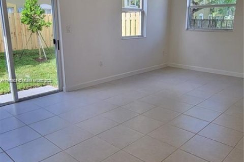 Touwnhouse à vendre à Homestead, Floride: 3 chambres, 157.47 m2 № 1865597 - photo 6
